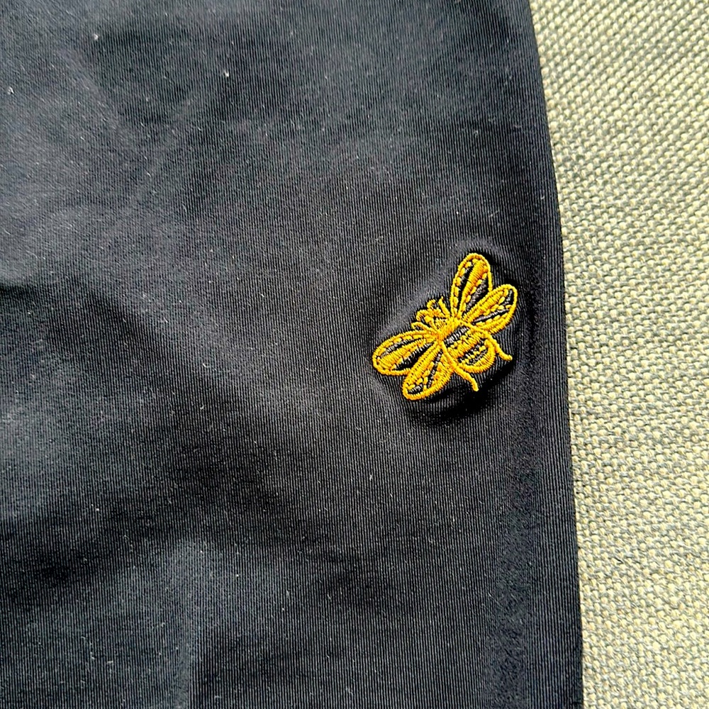 NANCY ROSE - Womens Black bumblebee embroidered cropped leggings - Size 8